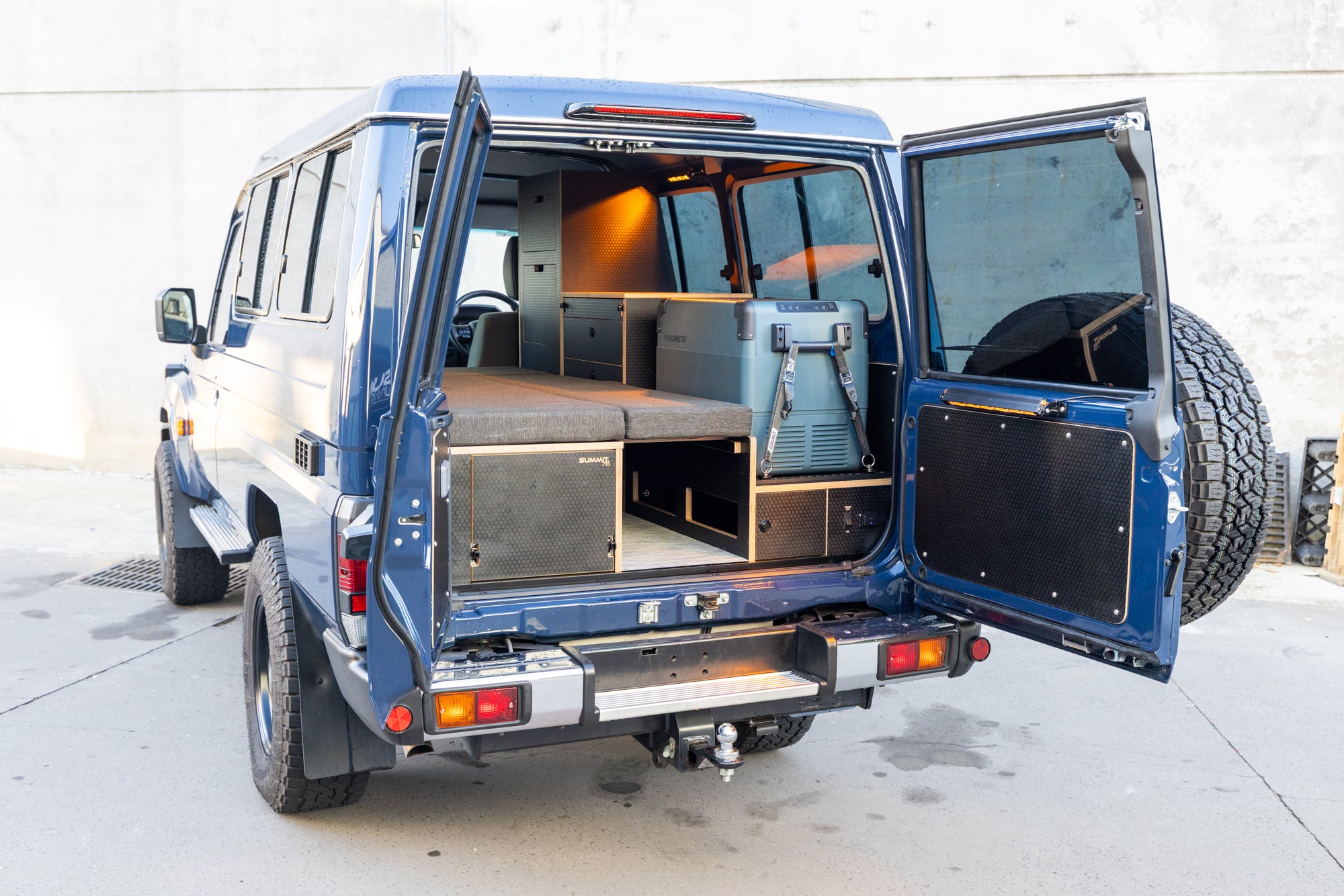 SUMMIT 78 Troopcarrier Fitout #001