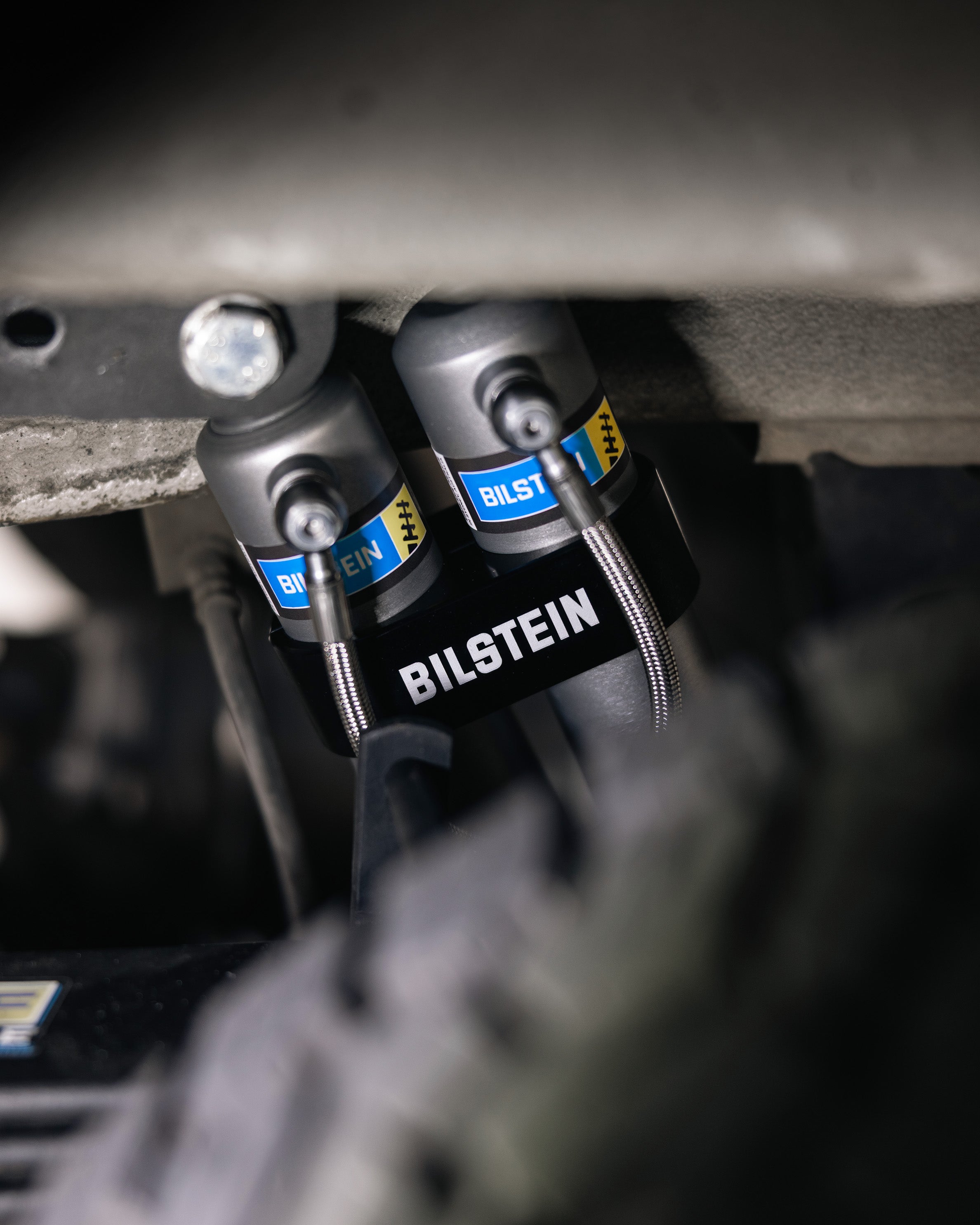 Bilstein x Summit B8 5160 Rear Shocks - Sprinter 2019+